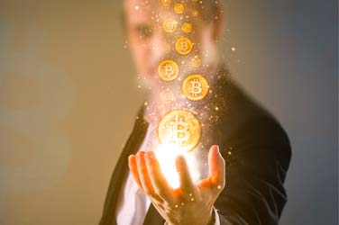Comment investir en Bourse dans des actions (Block, Coinbase), des fonds ou des trackers (ETF) axés sur le domaine du blockchain et des cryptomonnaies comme le bitcoin ?
